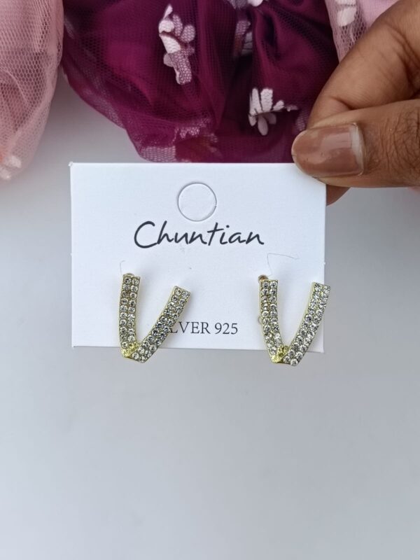 Vembley-Korean-Earrings