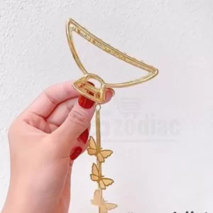 Metal-Dangling-Butterfly-Clutcher