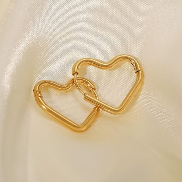 14k-Gold-Plated-Anti-Tarnish-Heart-Hoops