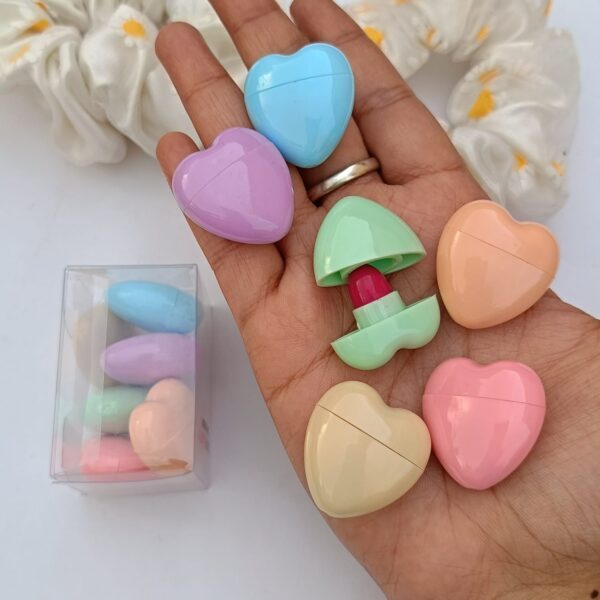 Kawaii-Lipstick-Small-Hearts