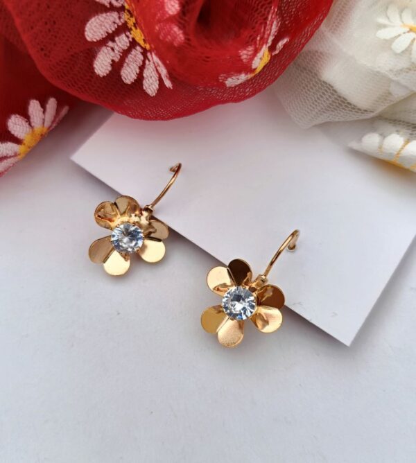 Tulip-Hook-Korean-Earrings