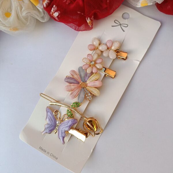 Clip-Card-Model-1