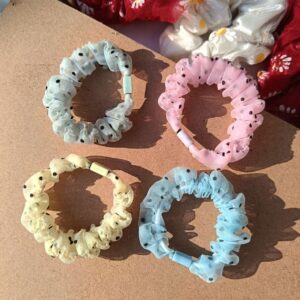 Skinny-Polka-Dot-Scrunchies