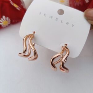 Twisted-Rosegold-Hoops