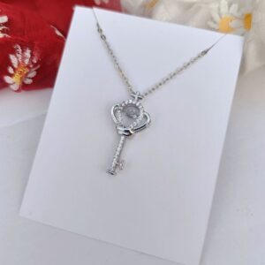 Key-Silver-Anti-Tarnish-Neckpiece