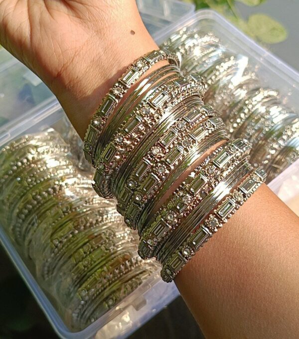 Traditional-Silver-plated-Oxidised-Broad-Bangle-set