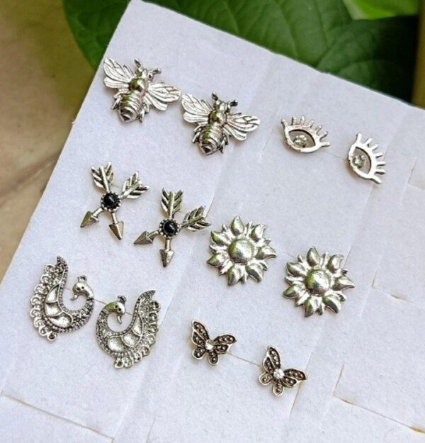 Silver-Studs